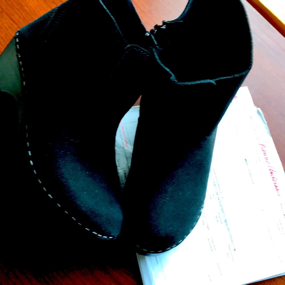 Boot clog blksuede